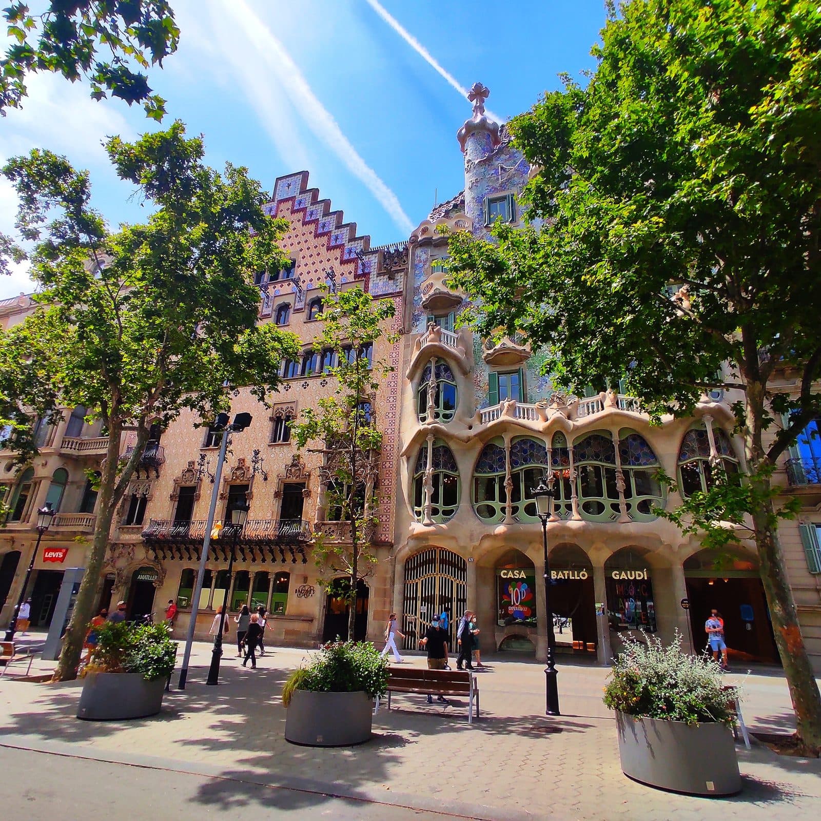 Passeig de Gràcia with Gaudí’s Casa Batlló and Casa Amatller façades