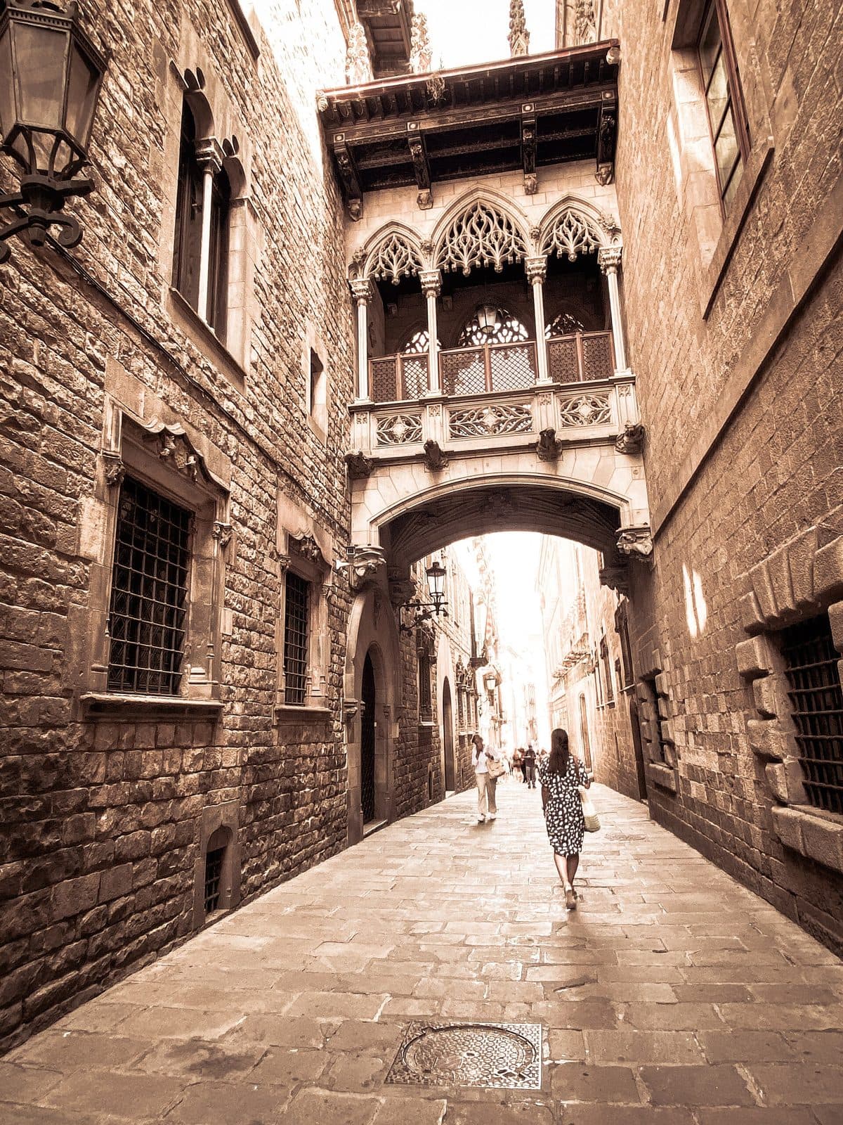 The ornate neo-Gothic Pont del Bisbe arching over a lane in Barcelona’s Gothic Quarter