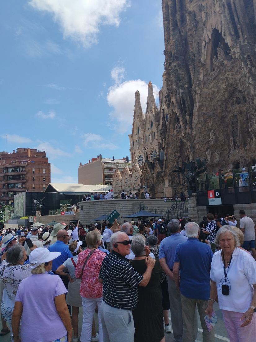 A private group on a Barcelona in Context visit