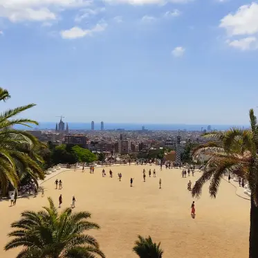 The wide Nature Square terrace, open to Barcelona and the sea